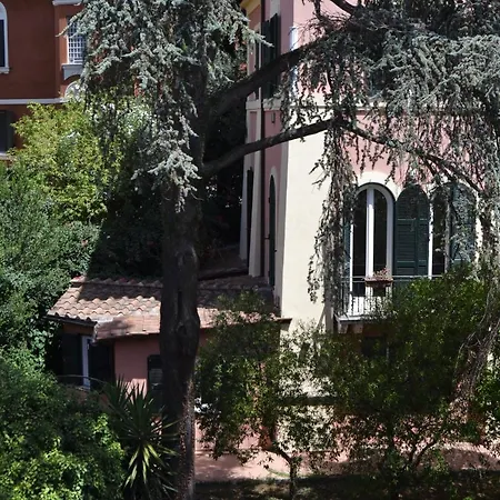 Bed & Breakfast I-sleep Roma